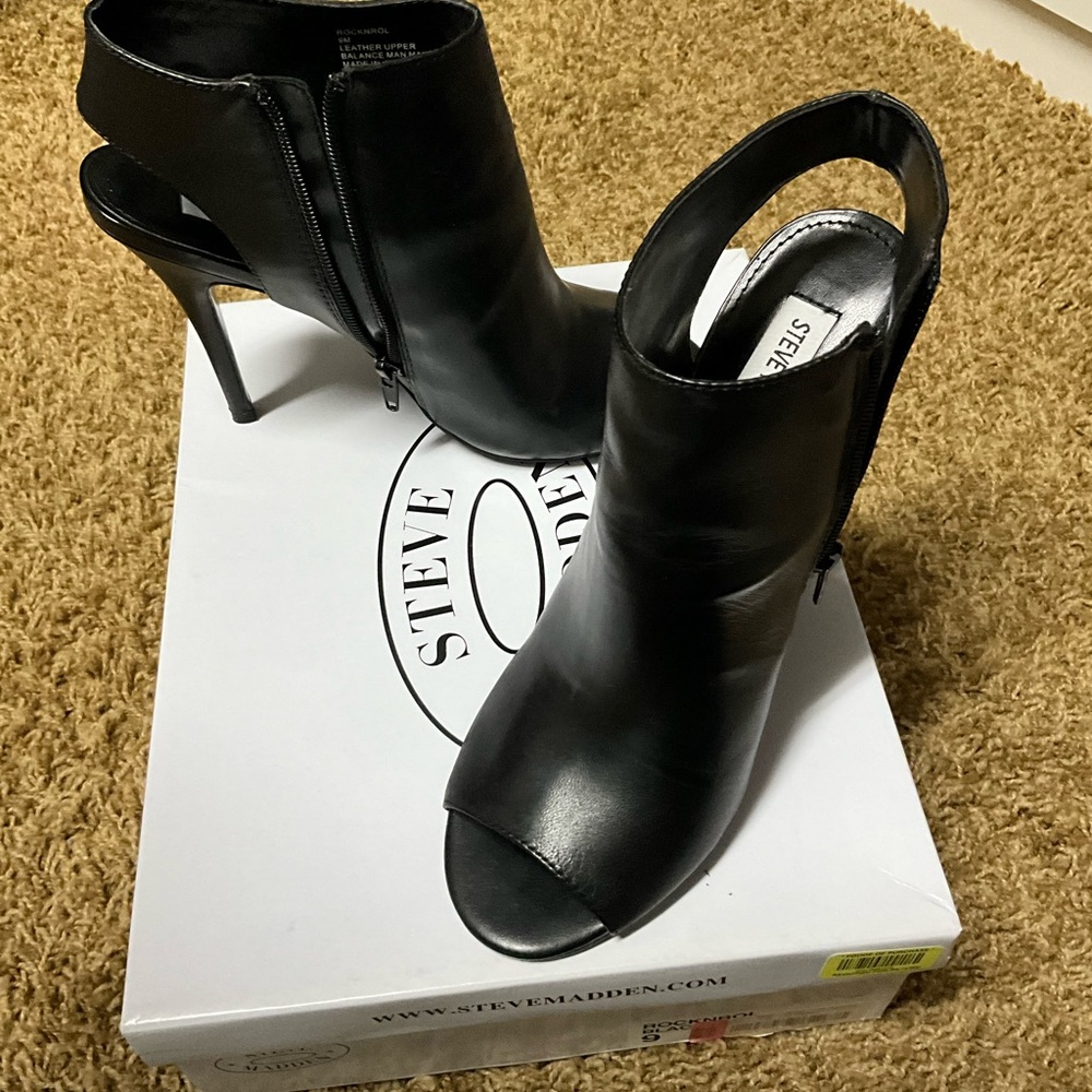 Steve Madden booties